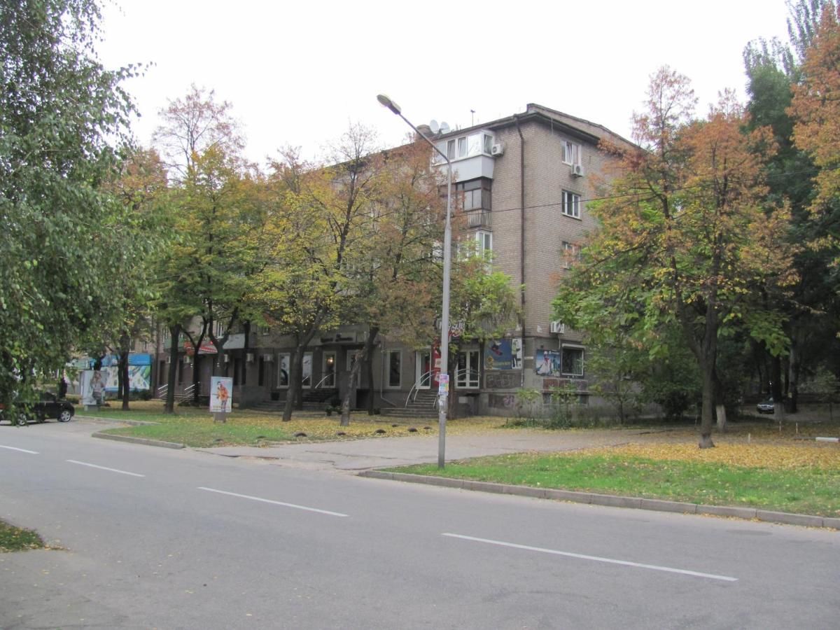 Апартаменты Apartment on Sobornyi Avenue 143 near Intourist Hotel Запорожье-14